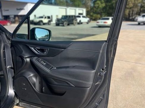 Used 2021 Subaru Forester Touring image 21
