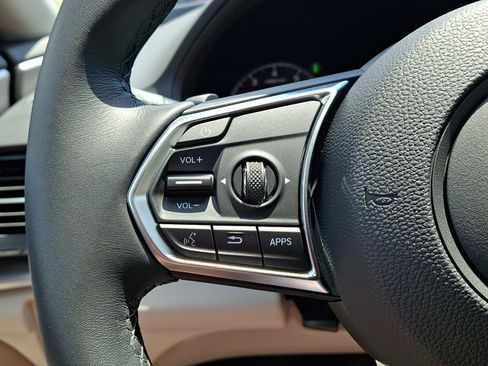 Used 2025 Acura RDX SH-AWD w/ Technology Package image 23