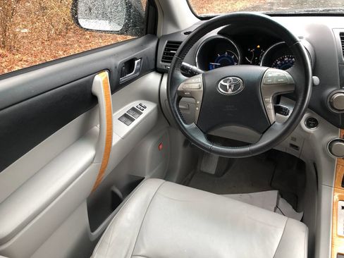 Used 2008 Toyota Highlander Limited image 11