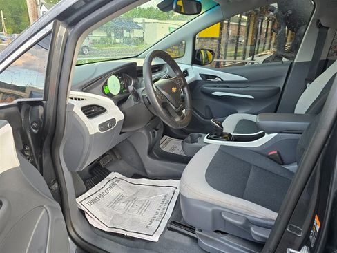 Used 2018 Chevrolet Bolt LT FWD image 7