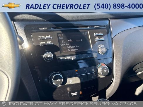 Used 2017 Nissan Rogue Sport S w/ S Appearance Package image 17