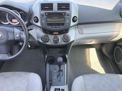 Used 2011 Toyota RAV4 2WD w/ Base L4 Extra Value Pkg image 11