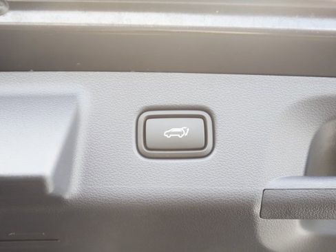 Certified 2025 Hyundai Palisade Limited image 4