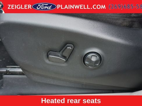 Used 2023 Chrysler Pacifica Limited FWD image 20