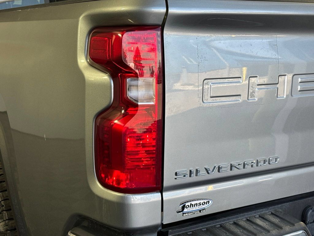 Certified 2024 Chevrolet Silverado 2500 LT AWD/4WD image 13
