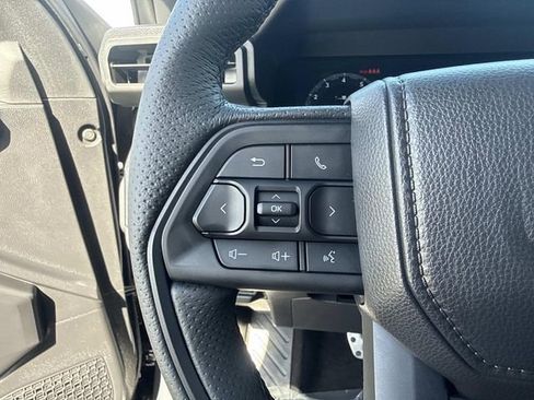 Used 2025 Toyota Tacoma TRD Pro AWD/4WD image 27