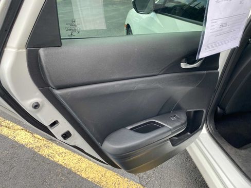 Used 2019 Honda Civic Sport image 30