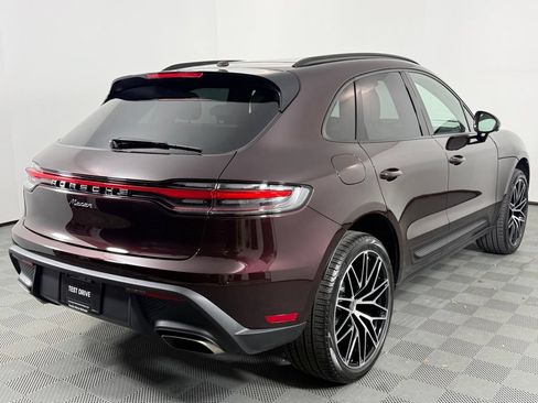 Certified 2026 Porsche Macan AWD/4WD image 7