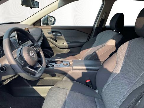 Used 2023 Nissan Rogue SV AWD/4WD image 22