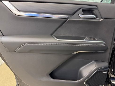 New 2026 GMC Acadia Elevation w/ Elevation Premium Package image 16