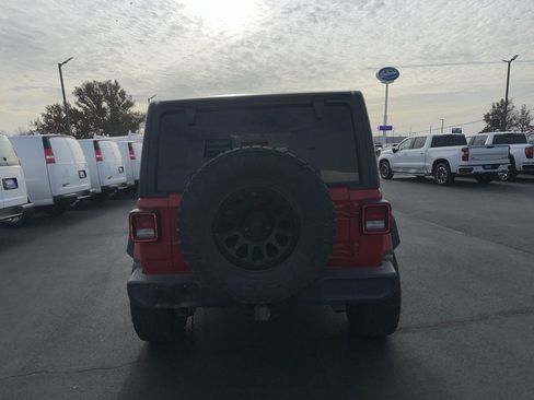 Used 2021 Jeep Wrangler Unlimited Sport image 4
