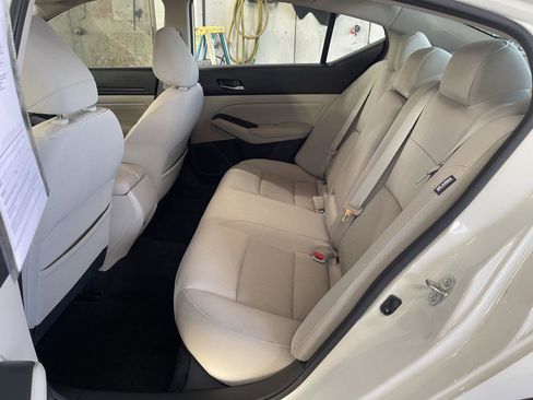 Used 2020 Nissan Altima 2.5 S image 17