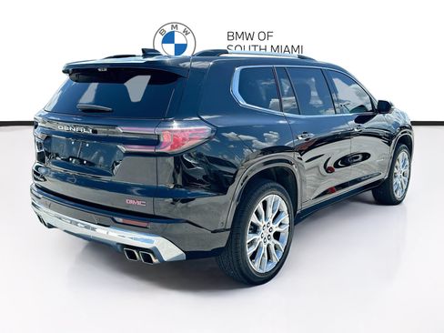 Used 2024 GMC Acadia Denali w/ Super Cruise Package FWD image 7