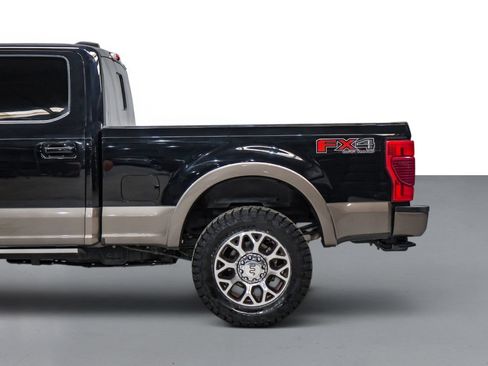 Used 2022 Ford F250 King Ranch w/ King Ranch Ultimate Package AWD/4WD image 11