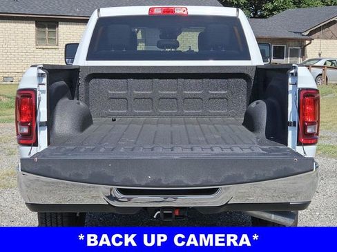 New 2025 RAM 2500 Tradesman w/ Chrome Appearance Group AWD/4WD image 9