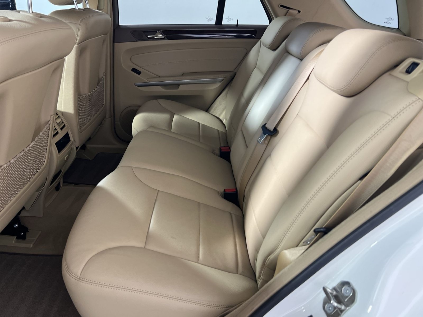 Used 2010 Mercedes-Benz ML 350 BlueTEC 4MATIC image 25