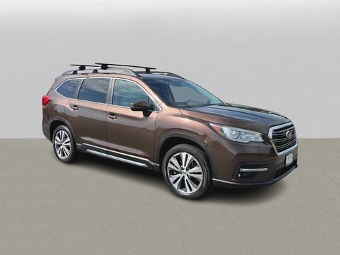Used 2019 Subaru Ascent Limited AWD/4WD image 2