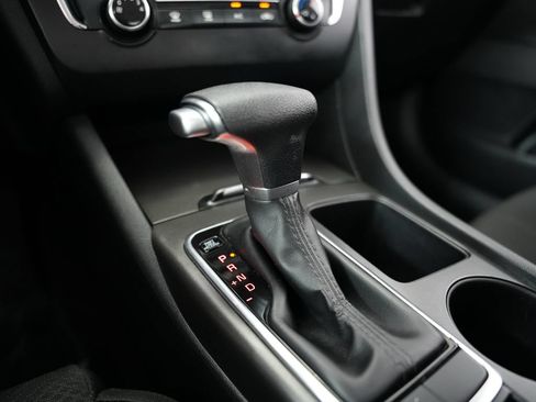 Used 2017 Kia Optima LX w/ Driver Convenience Package FWD image 25