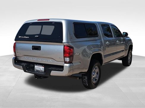 Used 2022 Toyota Tacoma SR AWD/4WD image 3