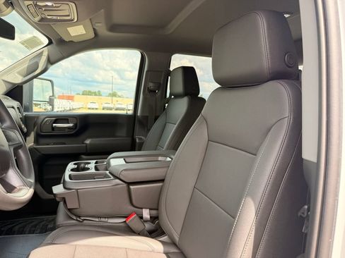 New 2026 Chevrolet Silverado 2500 W/T w/ WT Convenience Package AWD/4WD image 13