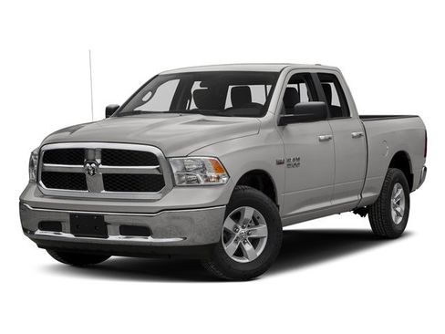 Used 2017 RAM 1500 Classic SLT image 1
