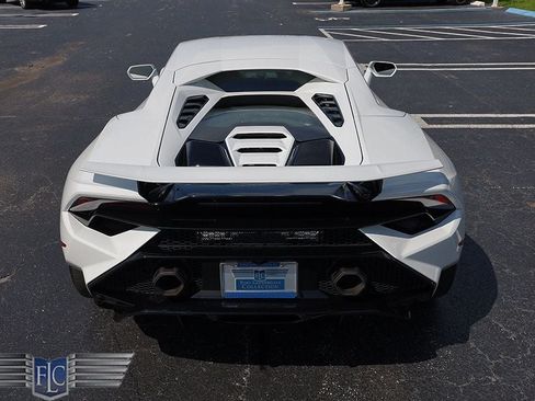 Used 2023 Lamborghini Huracan Tecnica RWD image 13