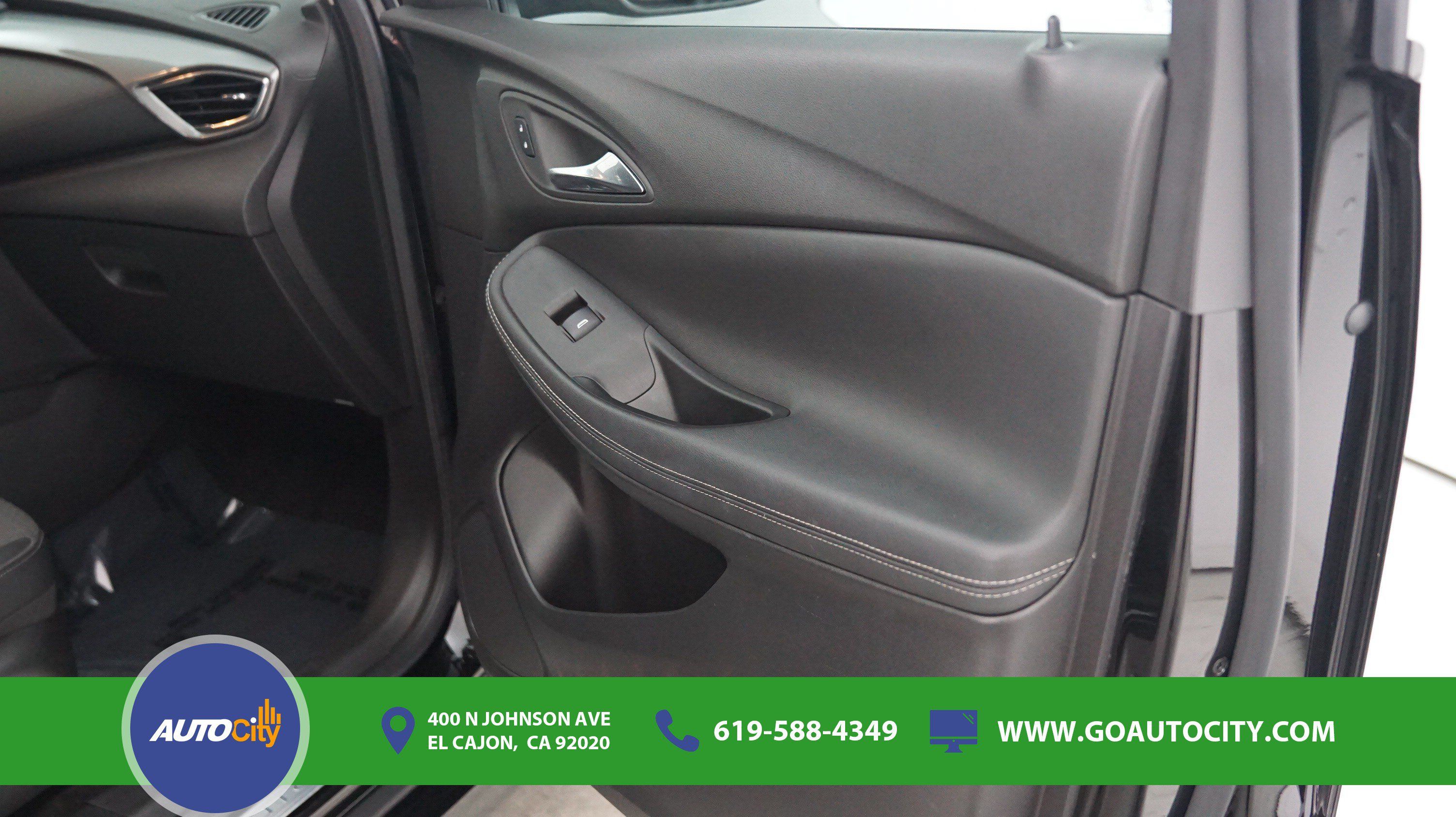 Used 2023 Buick Encore GX Select w/ Sport Touring Package FWD image 16