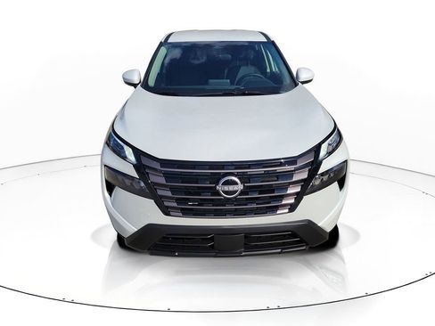 New 2026 Nissan Rogue SV image 2