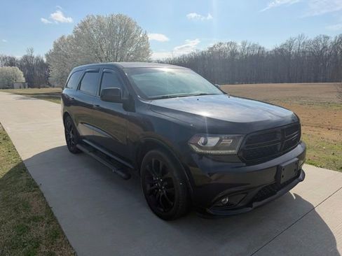Used 2020 Dodge Durango SXT image 3