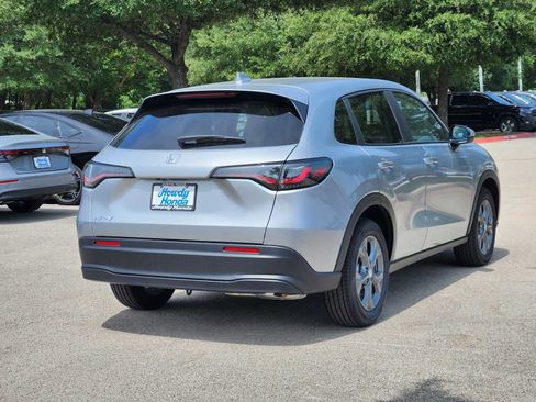 New 2027 Honda HR-V LX image 4