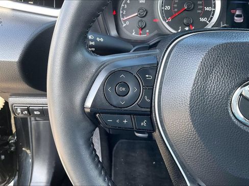 Used 2022 Toyota Corolla SE FWD image 11