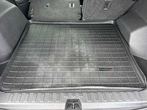 Used 2020 GMC Terrain SLT image 14