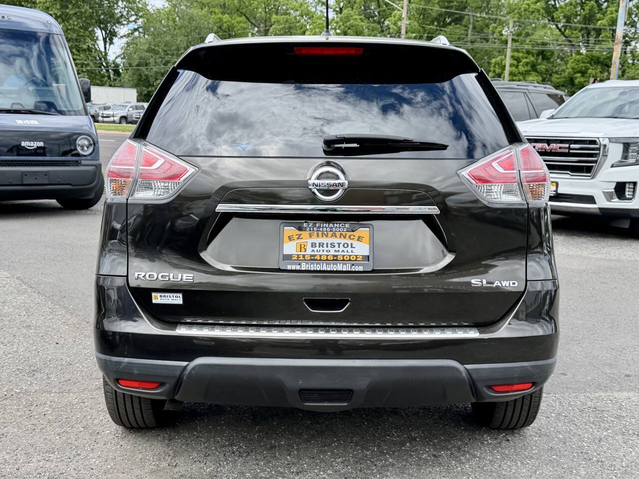 Used 2016 Nissan Rogue SL w/ SL Premium Package AWD/4WD image 4