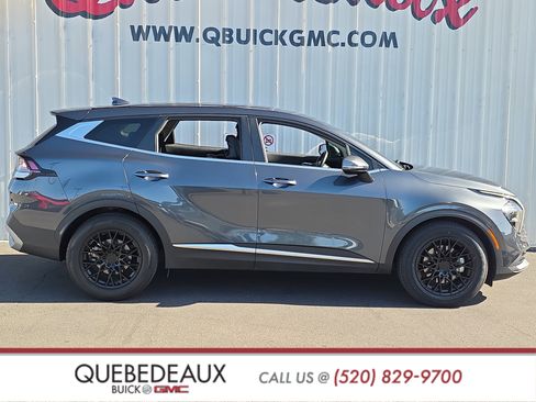 Used 2023 Kia Sportage EX FWD image 8