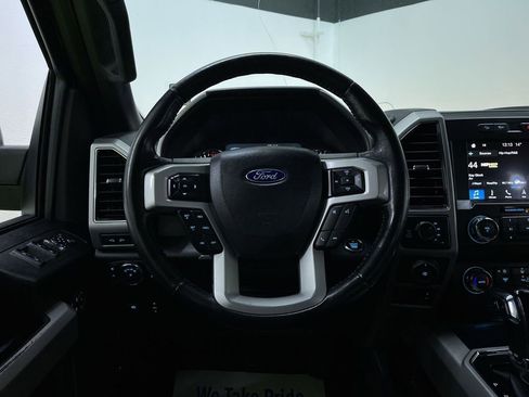 Used 2019 Ford F150 Lariat image 21