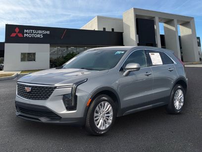 Used 2024 Cadillac XT4 Luxury w/ Cold Weather Package