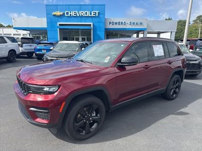 Used 2023 Jeep Grand Cherokee Altitude