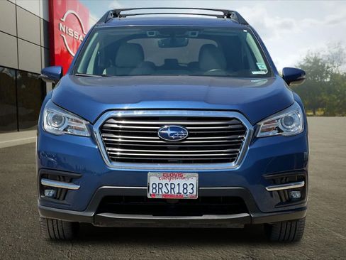 Used 2020 Subaru Ascent Limited w/ Technology Package AWD/4WD image 11