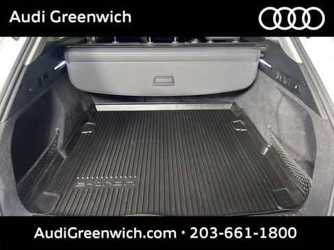 Used 2023 Audi e-tron Premium Plus w/ Premium Plus Package AWD/4WD image 13