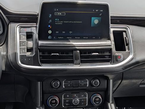 Used 2022 Chevrolet Tahoe Z71 w/ Luxury Package AWD/4WD image 14