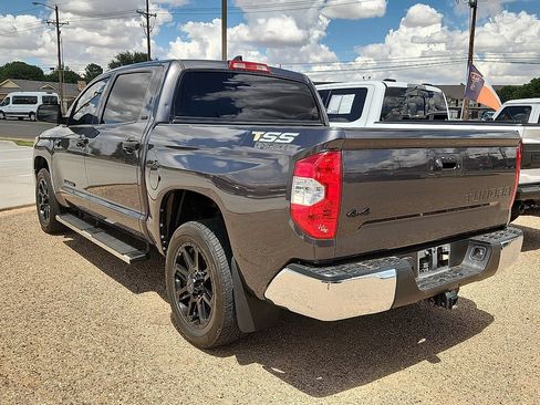 Used 2020 Toyota Tundra SR5 w/ SR5 Upgrade Package AWD/4WD image 2