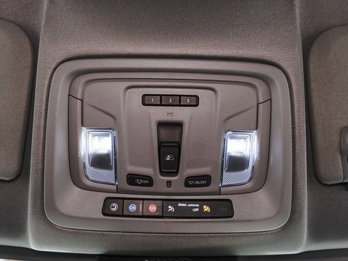 Used 2023 GMC Sierra 1500 Elevation w/ Preferred Package image 18