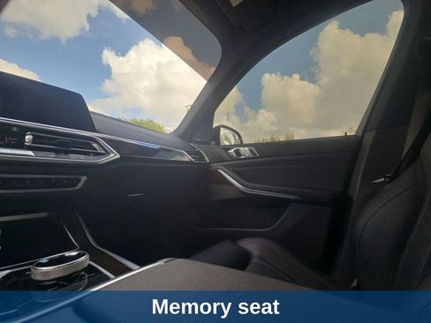Used 2021 BMW X5 sDrive40i w/ Executive Package RWD image 13