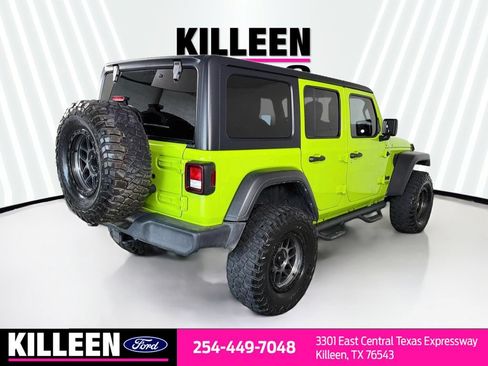 Used 2021 Jeep Wrangler Unlimited Sport AWD/4WD image 9
