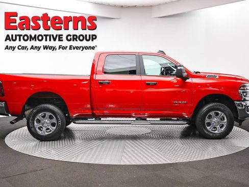Used 2026 RAM 2500 Big Horn AWD/4WD image 4