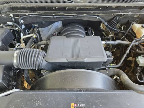 Used 2025 Chevrolet Silverado 2500 LT AWD/4WD image 33