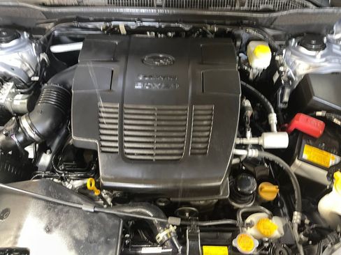 Certified 2025 Subaru Forester Wilderness AWD/4WD image 11