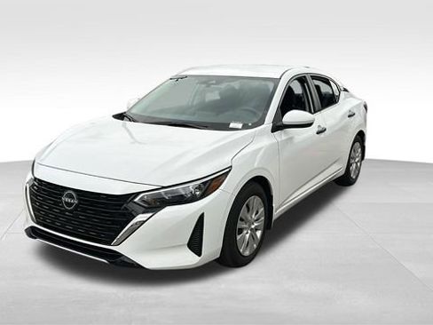 New 2025 Nissan Sentra S image 3