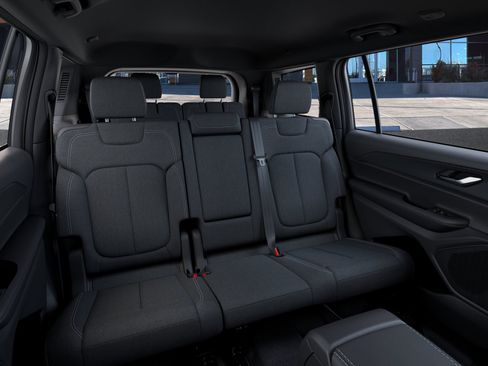 New 2026 Jeep Grand Cherokee L 4WD image 15