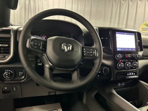 New 2026 RAM 1500 4x4 Crew Cab image 13